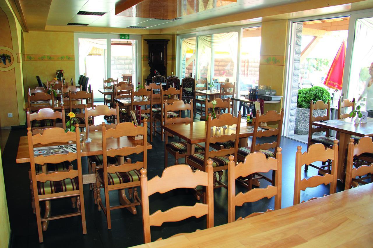 Werdenberg 韦尔登贝格乡村宾馆酒店 外观 照片